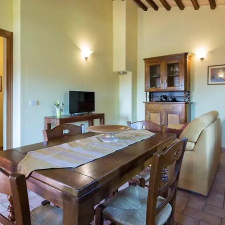 Cosy House In San Vitale With Mountain View Feriehus